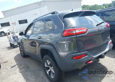 2015 Jeep Cherokee Trailhawk from USA, damaged, VIN 1C4PJMBS5FW687743